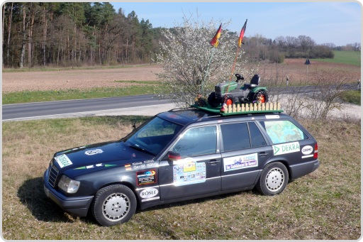 E 280 T in voller Rallyemontur E 280 T in voller Rallyemontur