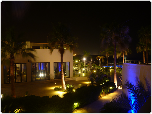 Bei 7 Sekunden Belichtung gib's auch nachts bunte Bilder Bei 7 Sekunden Belichtung gib's auch nachts bunte Bilder