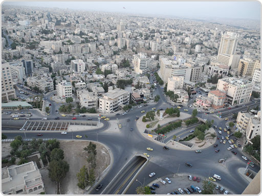 Einer der tödlichen Kreisel. Tödlich für jede Navigation. Einer der tödlichen Kreisel. Tödlich für jede Navigation.