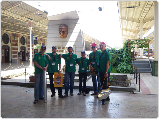 Der Übergabeexpress Gleis Eins verzögert sich - für immer Der Übergabeexpress Gleis Eins verzögert sich - für immer